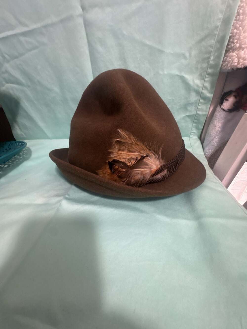 Original Tiroler Dolomitenhut Vintage Brown Wool Alpine Tracht Hat with Feather